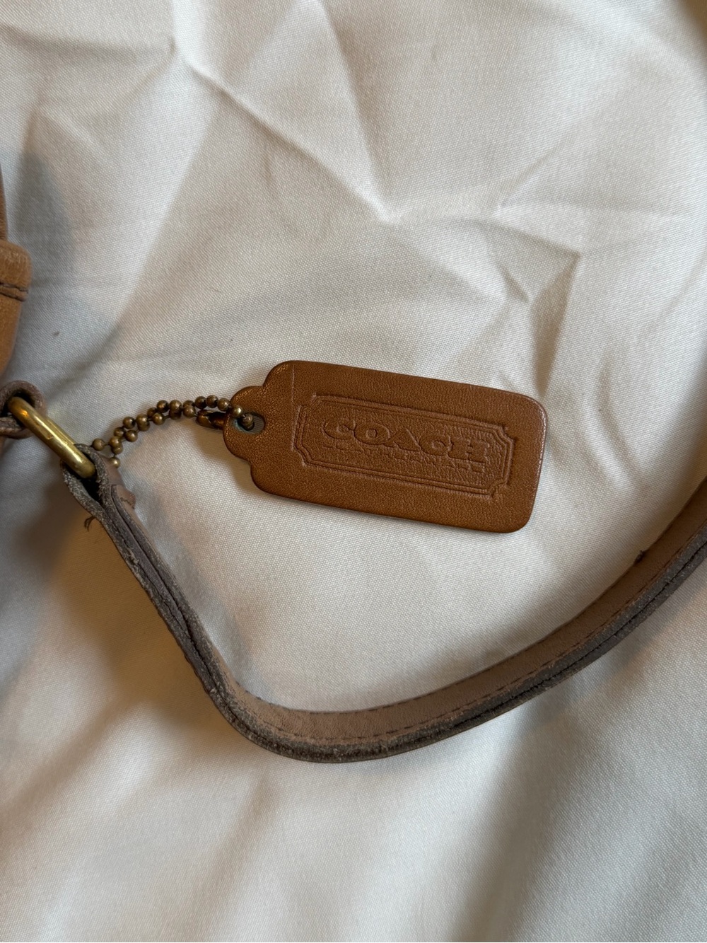 Vintage Coach Collegiate Bag in Putty - Picture 11 of 14